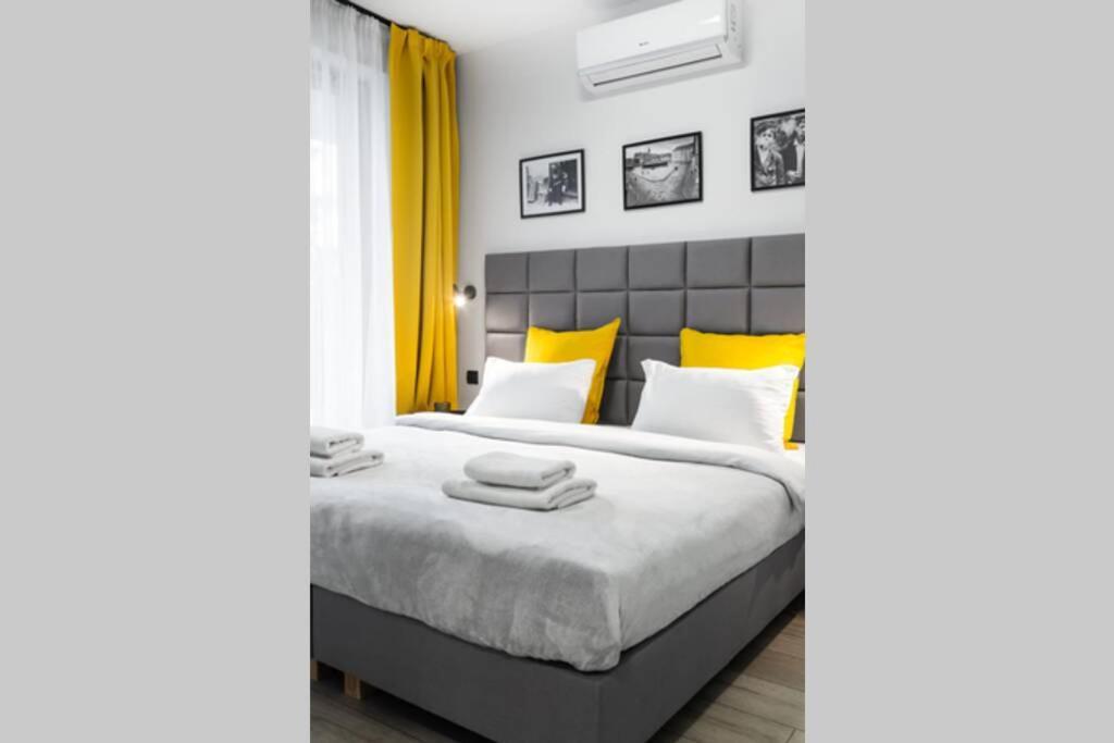 Househost Apartment: Miodowa 42/8A Street 크라쿠프 외부 사진